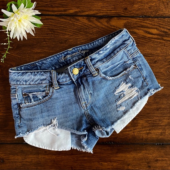 American Eagle Outfitters Pants - AEO Low-Rise Distressed Denim Shorty Shorts